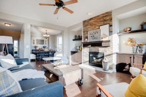 8609-ambergate-dr_016